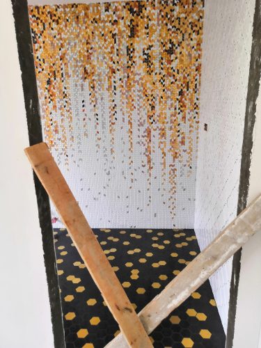 Large Mixed Metal Hexagon Floor photo review